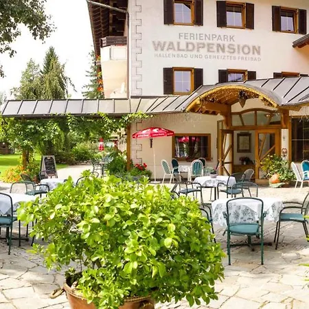 Hotel Waldpension Putz 3*