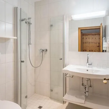 Hotel Waldpension Putz 3*